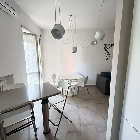 Monte Cristallo - Isola And Station * 米兰